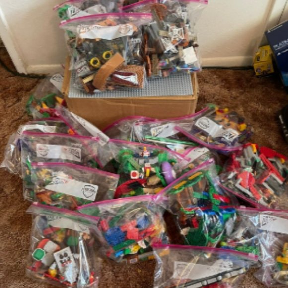 Authentic Lego Mario Series 1+2 complete - Picture 2 of 12